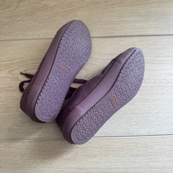 Taos Moc Star II Canvas Lace Up Sneakers in Purple Size 5 Walking Casual - Picture 4 of 6